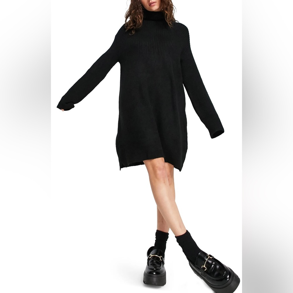 Free People Afterglow Mock Neck
Sweater. XL dress tunic sweater dress
